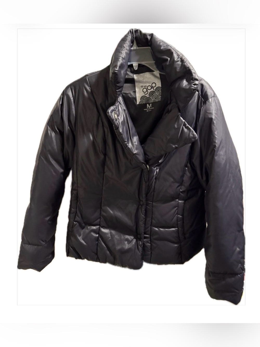 GAP Vintage Black Puffer Jacket. SZ.. M